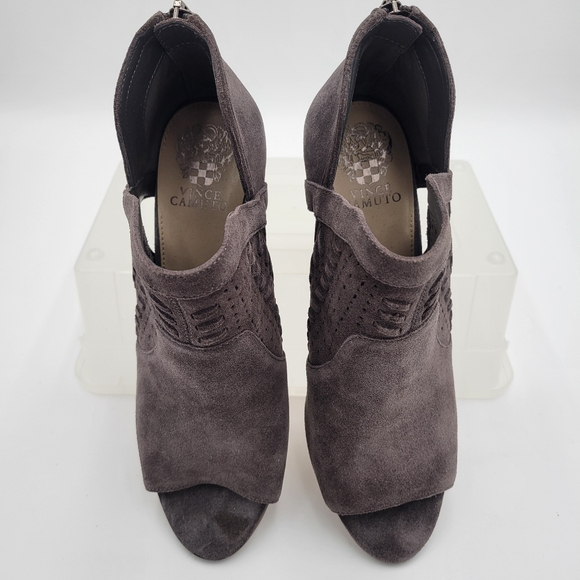 Vince Camuto Ebelin Suede Cone-Heel Shootie Open Toe Zip Back Gray 11M/43 - Picture 2 of 11